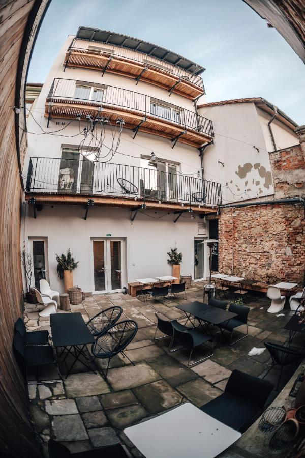 Boutique Rezidence Baar Aparthotel Novy Jicin Exterior photo